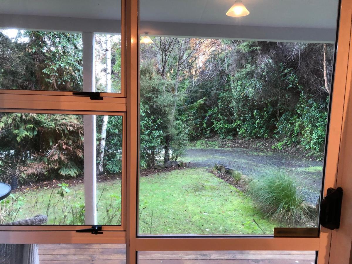 Hideaway - A Couples Retreat Villa Akaroa Luaran gambar